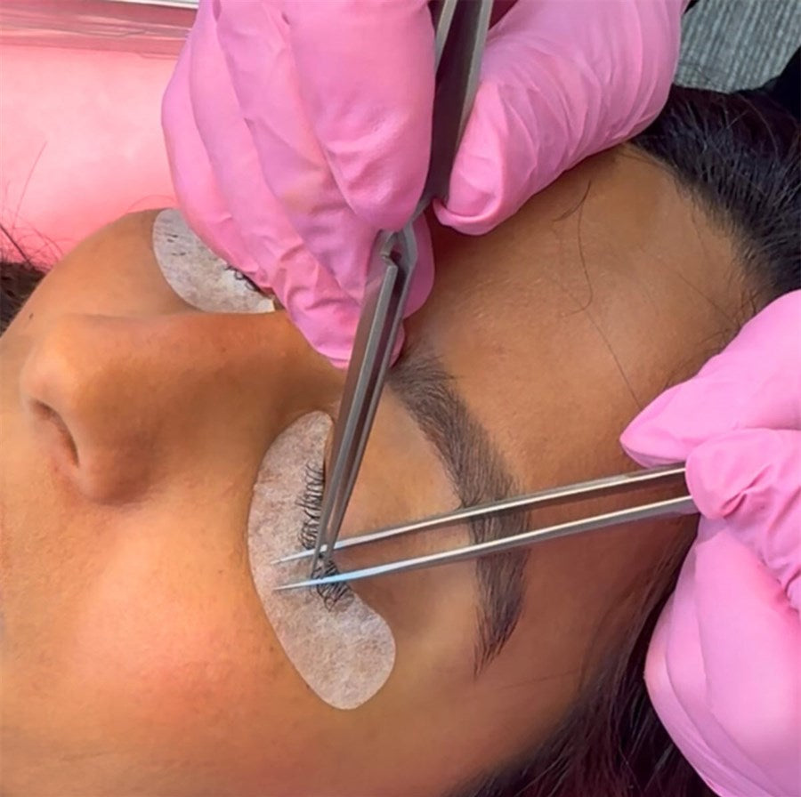 Lash Extension Classics - StatusSalonServices